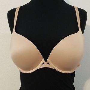 Victoria's secret very sexy push-up bra 34D